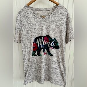 Mama Bear T-Shirt Size Large